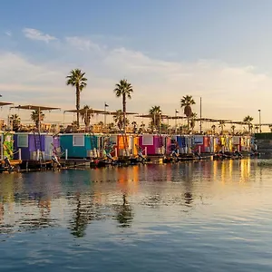 *** Hotel na wodzie Boat Haus - Casas Flotantes Frente A Gibraltar Hiszpania