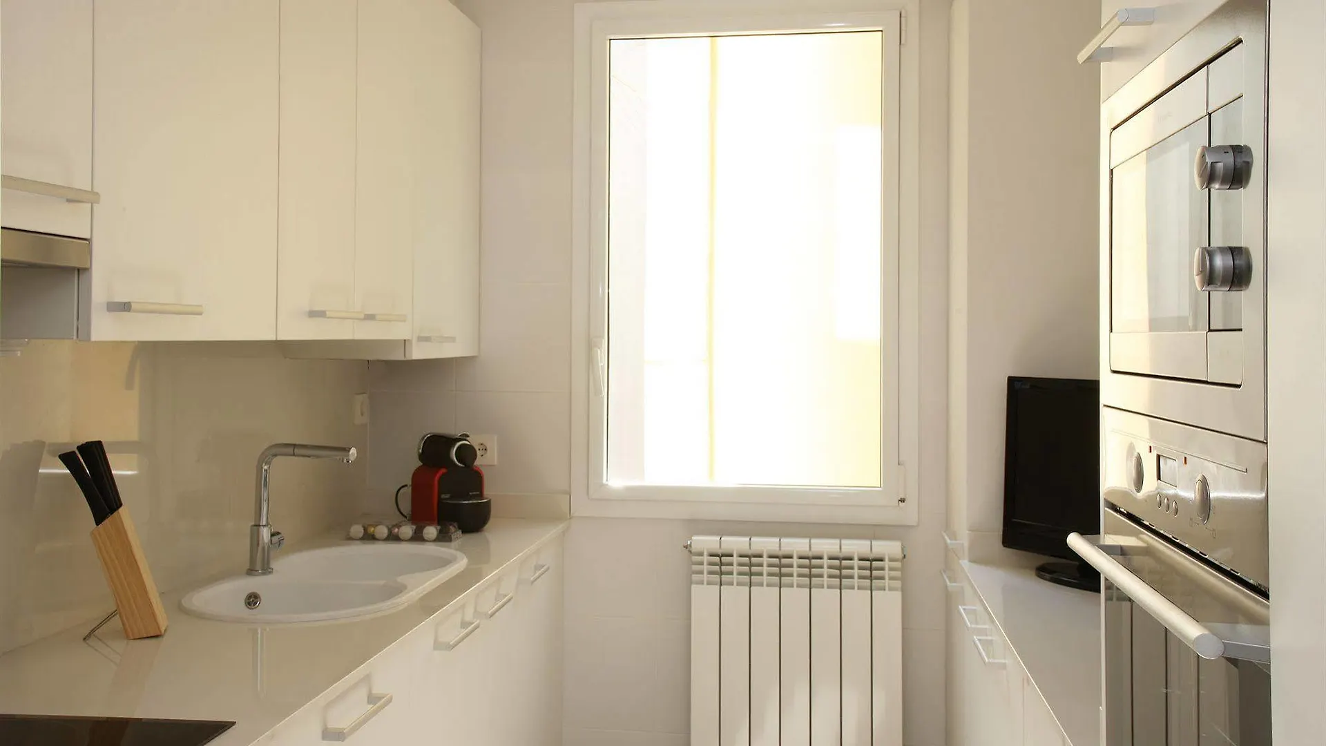 Mh Apartments Suites Barcelona 0*,  Spain